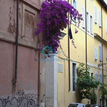 Apartamento Retreat In The Heart Of Fori Imperiali Roma Exterior foto